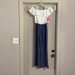 Girls size large wide leg long pants romper.